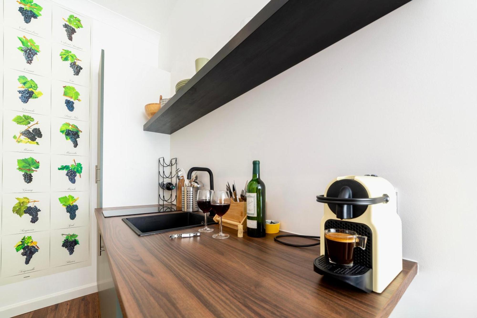 Suite Grand Cru - Spa & Terrasse Arveyres Luaran gambar