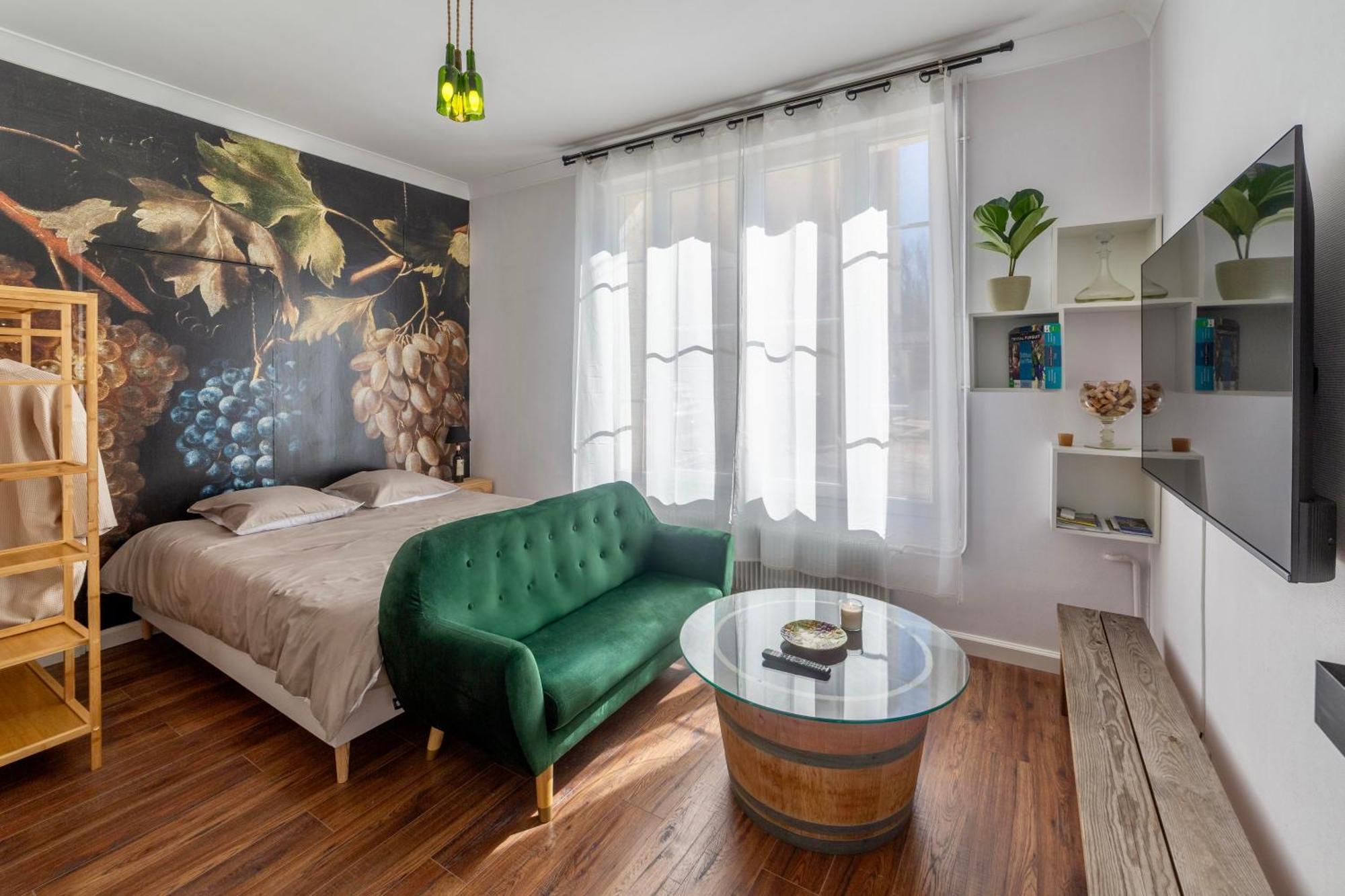 Suite Grand Cru - Spa & Terrasse Arveyres Luaran gambar