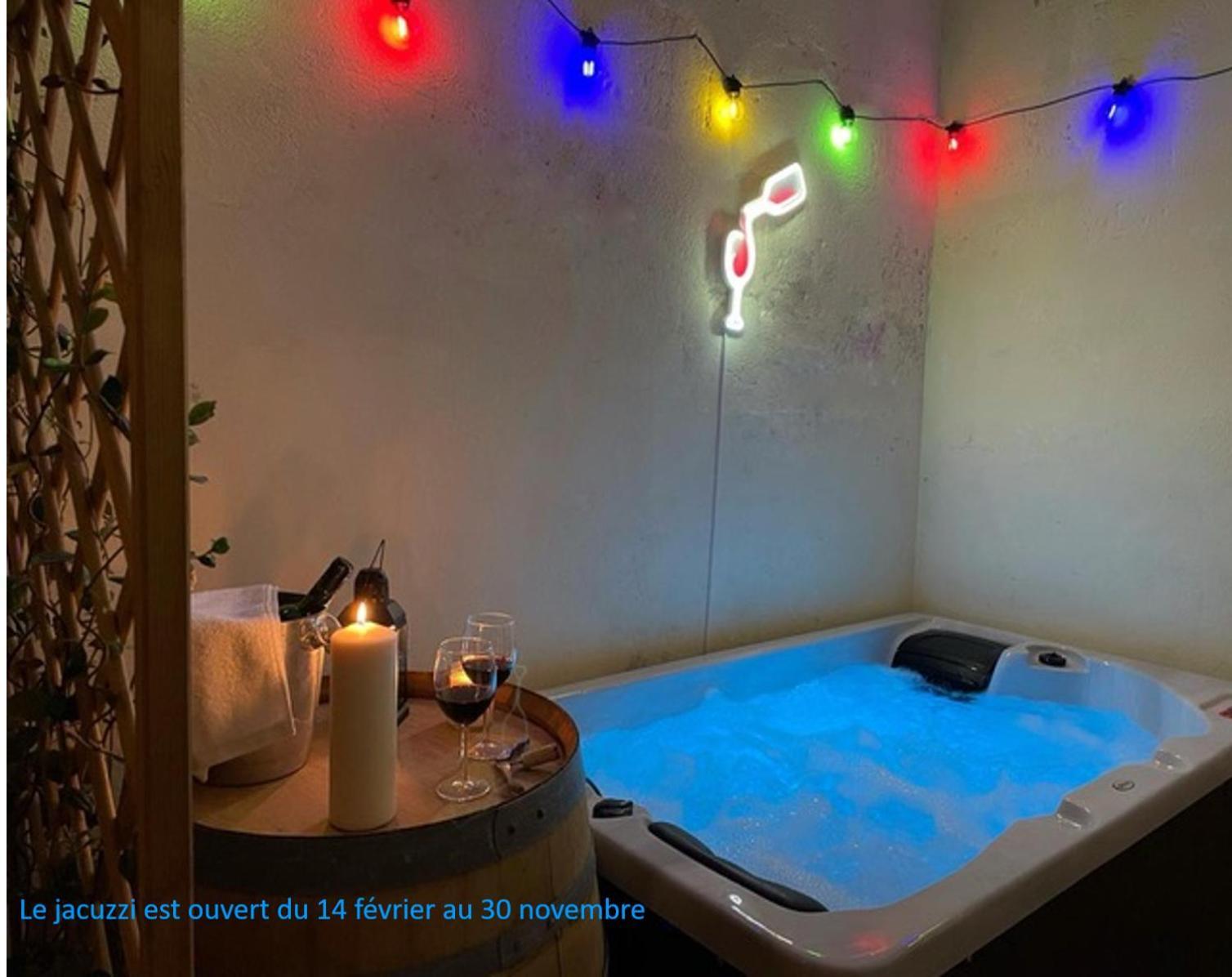 Suite Grand Cru - Spa & Terrasse Arveyres Luaran gambar